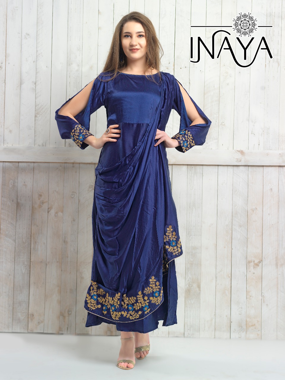 Inaya by studio libas saree pallu designer Stylish concept Saree concept