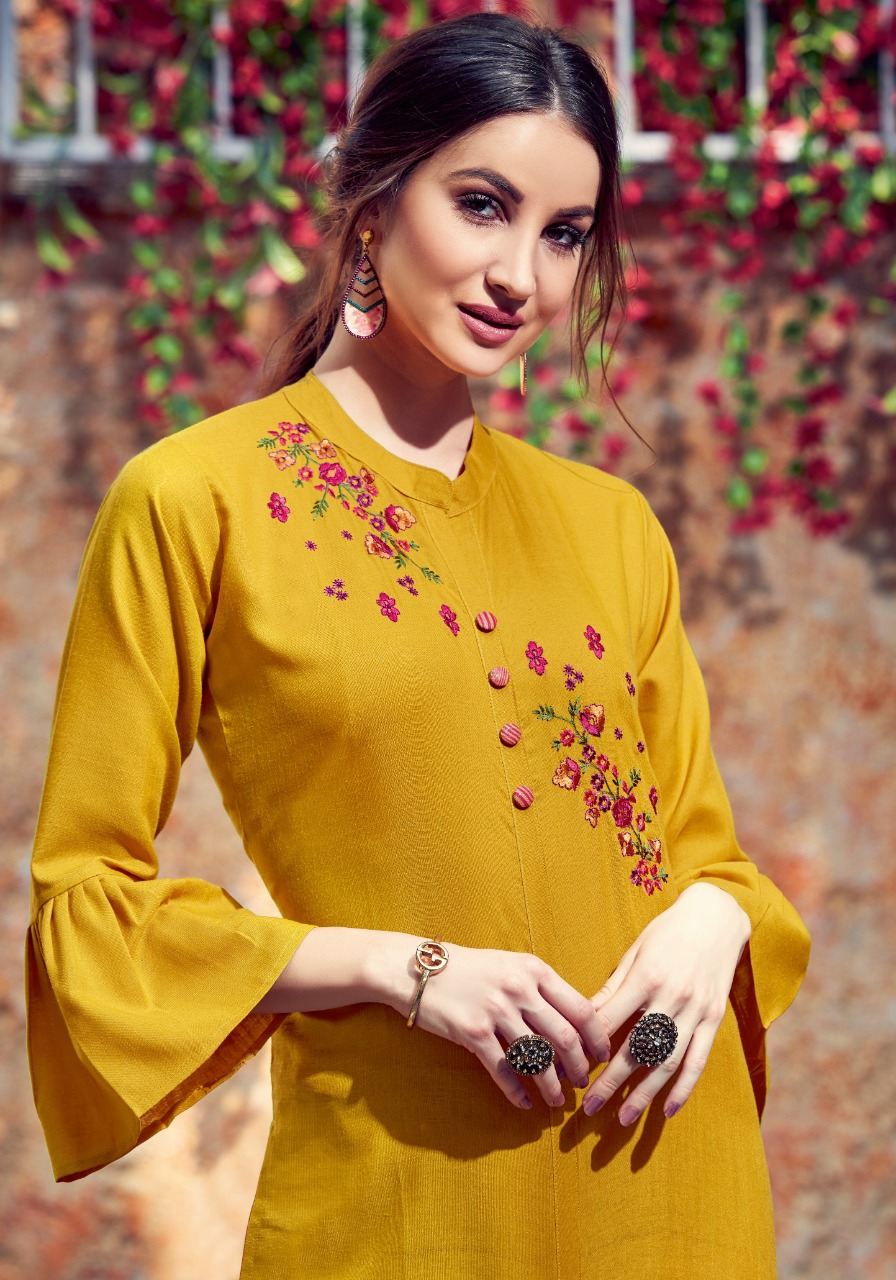 Parra Studio amaze a new and amazing style Kurties in factory rates