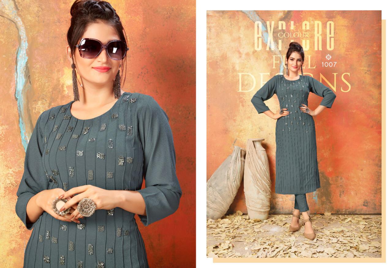 Sweety fashion square attractive look Beautifully Designed classic trendy Kurties