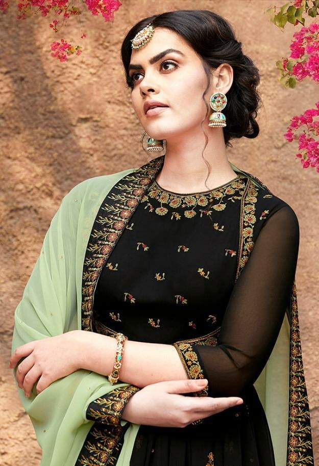 Gulzar 8003 amazing style attractive look Beautifully Designed Salwar suits