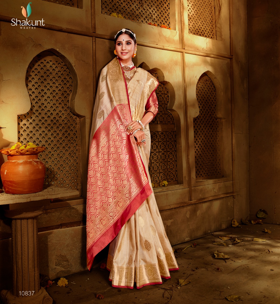 shakunt sanjivni cotton weaving regal look sarees catalog