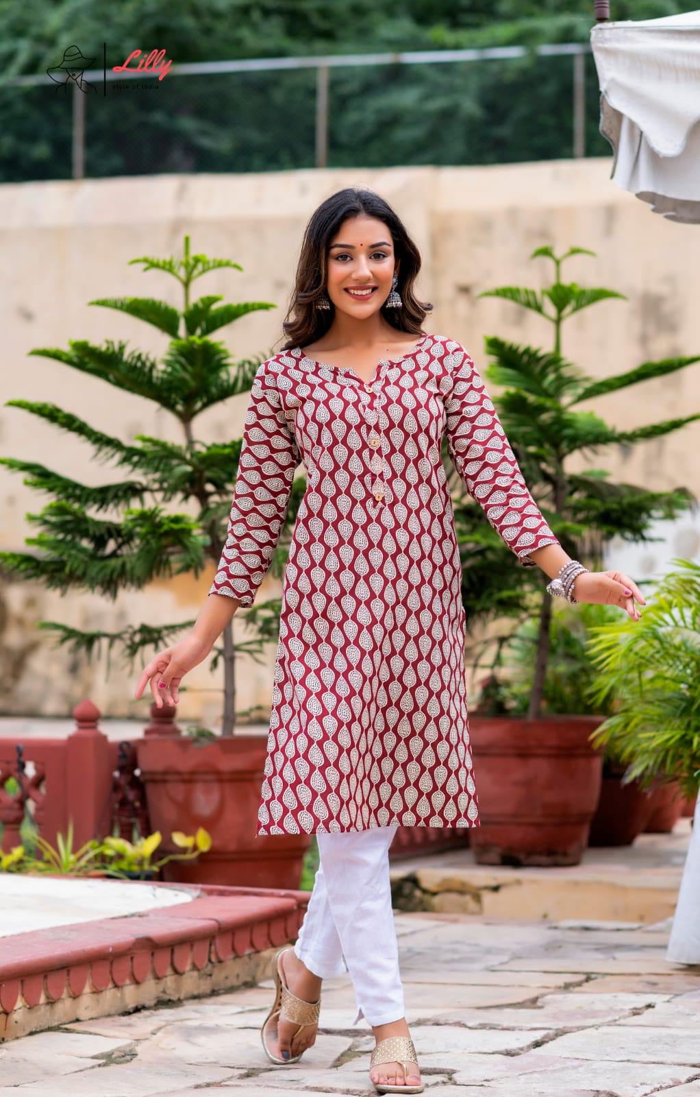 lilly style of india koyal 1 cambric casual wear kurti size set