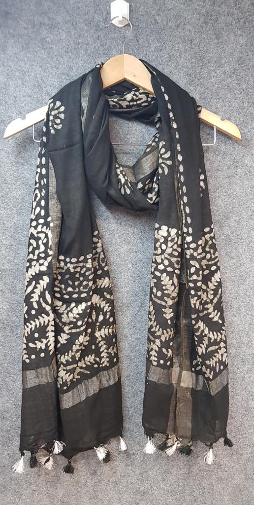 kanz scarf  exclusive batiq  print dupatta catalog
