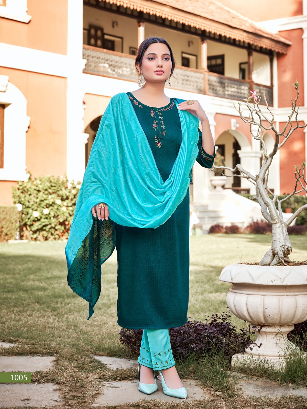ladyview geet gorgeous look top pant with dupatta catalog