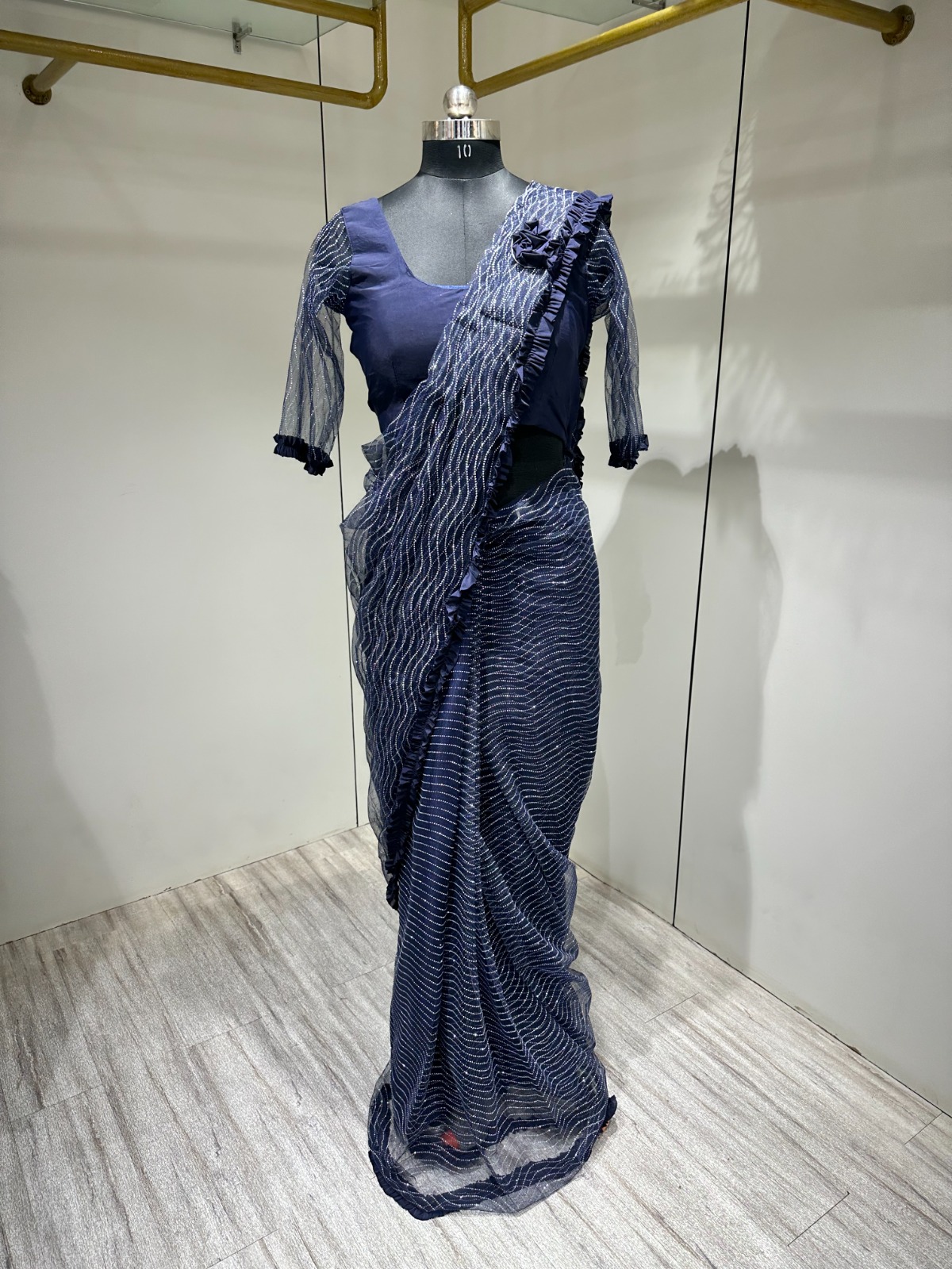 amoha trendz d no 101013 net Fabric stylish look saree catalog