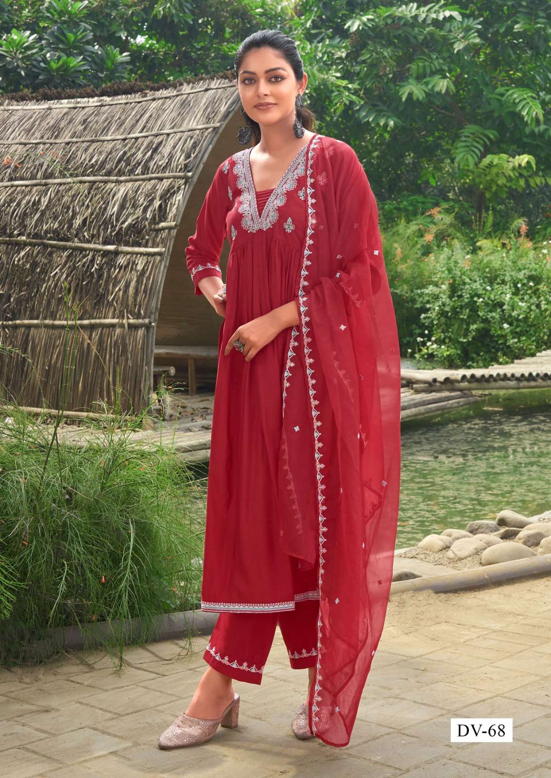kalaroop by kajree d no 65 to 68 deluxe  cotton innovative look kurti bottom with duppatta catalog