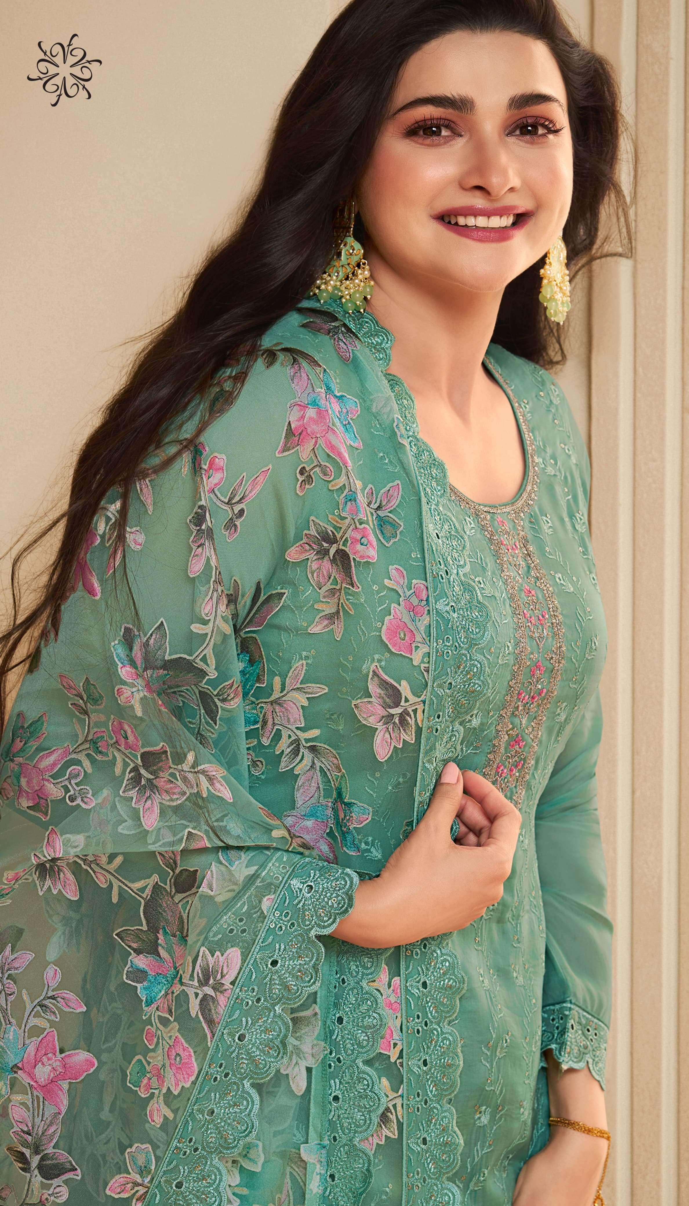 vinay fashion kuleesh apoorva schiffli embroidery orgenza attrective look salwar suit catalog
