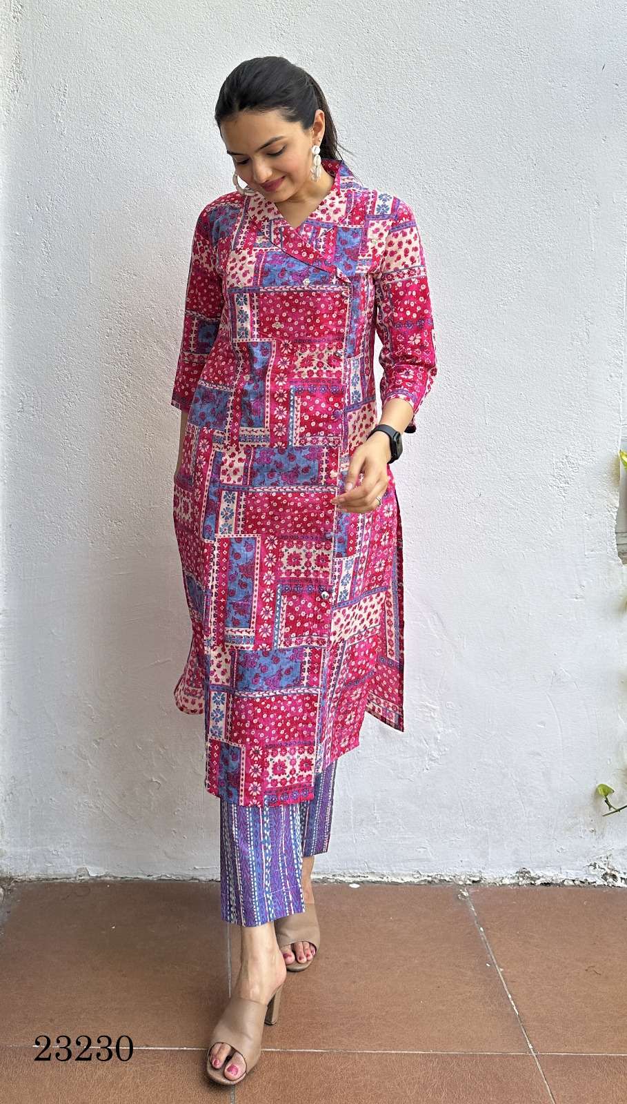 indira apparel d no 23230 cambric cotton exclusive look kurti pant dupatta size set