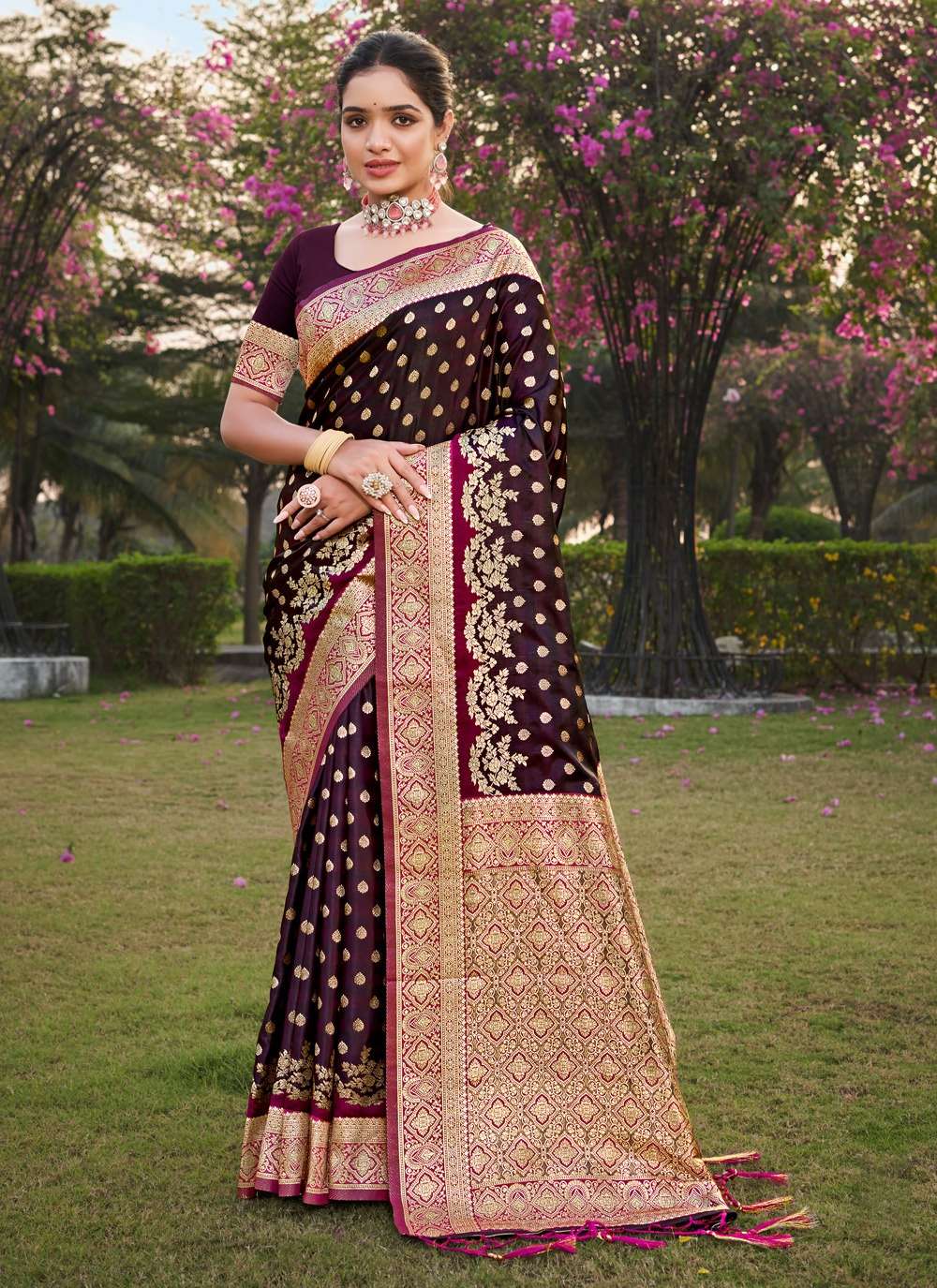 sangam prints Shiv Kamini satansatin silk attrective look saree catalog